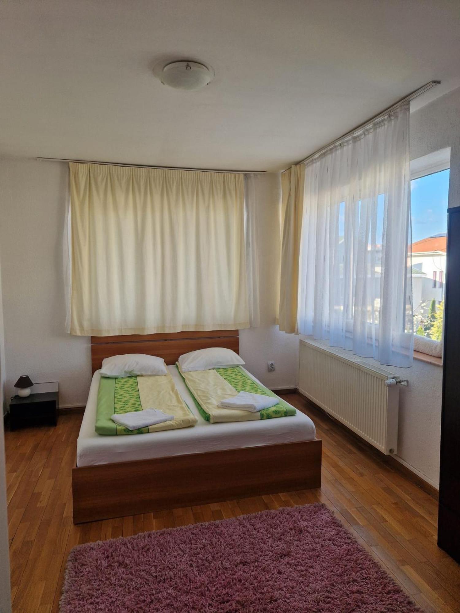 Bigcitty Rooms Cluj-Napoca Eksteriør billede