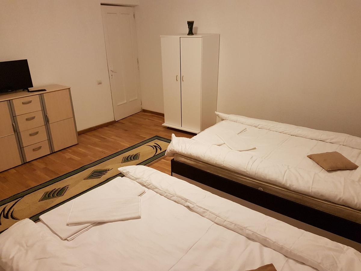 Bigcitty Rooms Cluj-Napoca Eksteriør billede